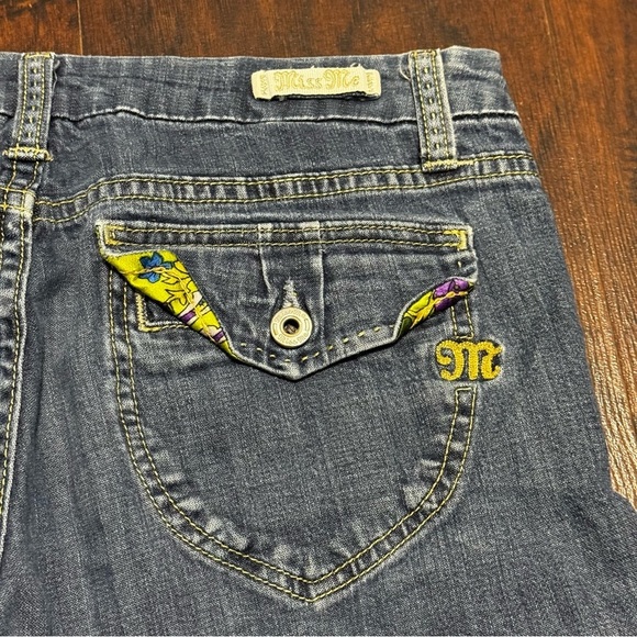 Miss Me Wide Leg Flare Jeans JP4480 Geneva Vintage Y2K Flap Back Pockets 29 GUC - Picture 11 of 15